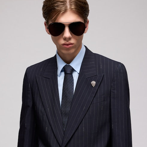 Horsebit silk jacquard tie