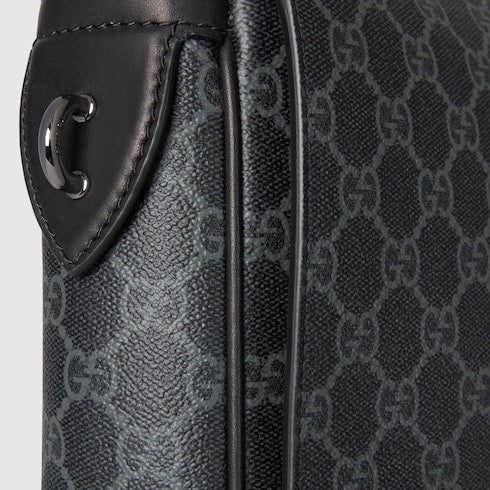 GG Emblem medium crossbody bag