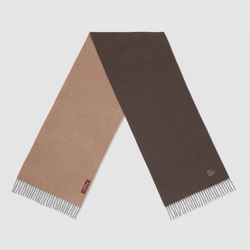 Cashmere scarf with patch