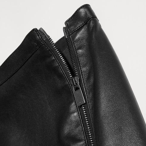 Lightweight stretch leather skirt