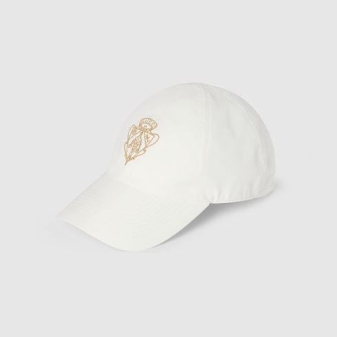 Cotton baseball hat with embroidery