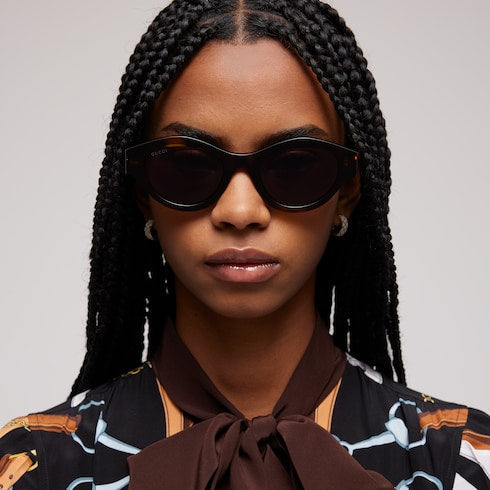 Cat-eye frame sunglasses