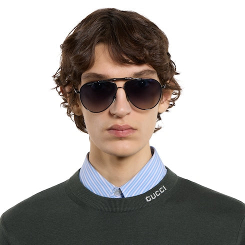 Pilot sunglasses