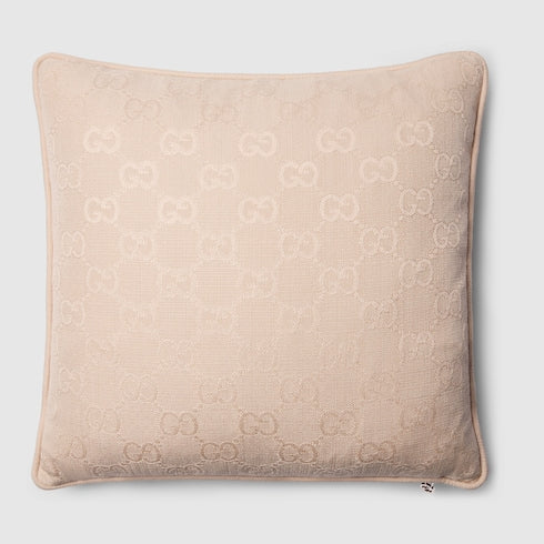 GG cushion