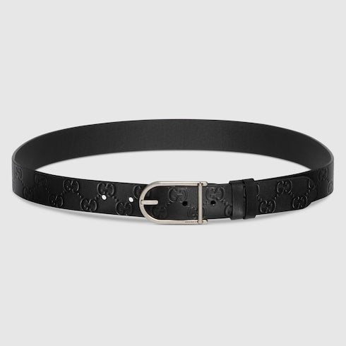 Reversible belt with rounded buckle