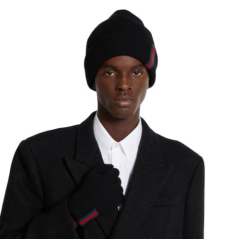 Wool hat with Web