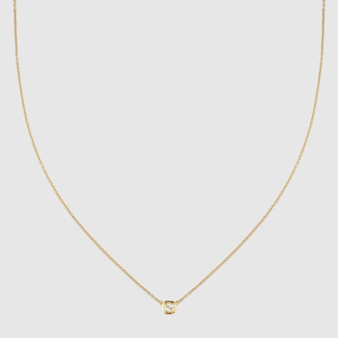 Gucci Interlocking 18k pendant necklace