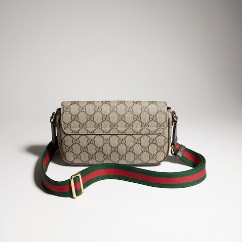 Ophidia pochette
