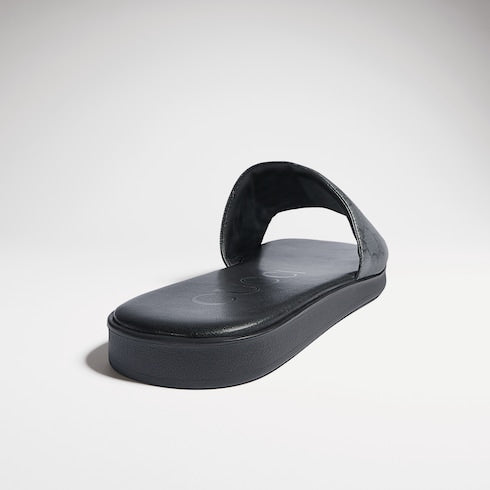 Men's slide sandal
