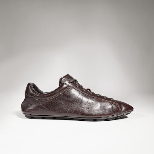 Men's sneaker with driver sole