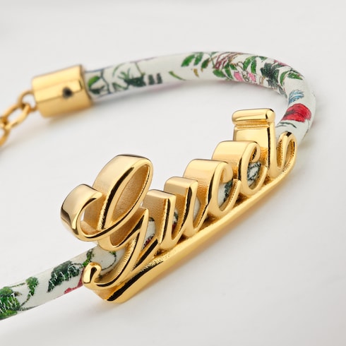 Leather bracelet with Gucci script