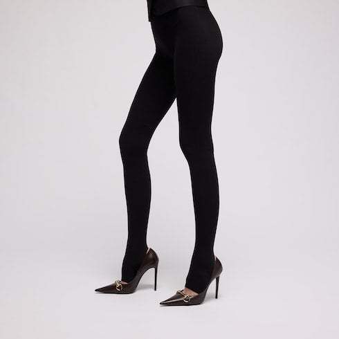 Seamless stretch nylon jersey leggings