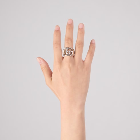 GG Marmont cut-out band ring