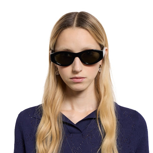 Oval frame sunglasses