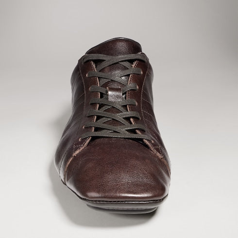 Men's sneaker with driver sole