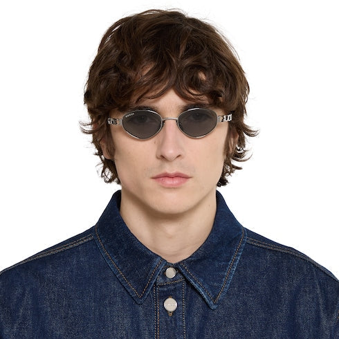 Oval frame sunglasses