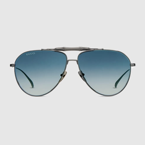 Pilot sunglasses