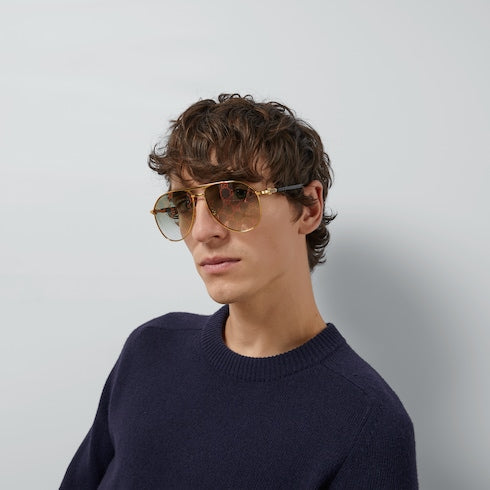 Aviator frame sunglasses