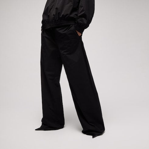 Soft technical twill leisure pants