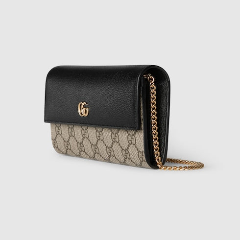 Bi-color GG Marmont wallet on chain