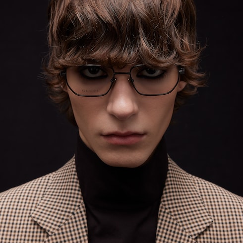 Rectangular optical frame