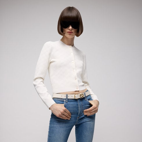 Belt with round buckle