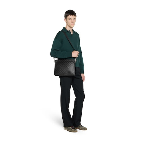 GG Emblem medium crossbody bag