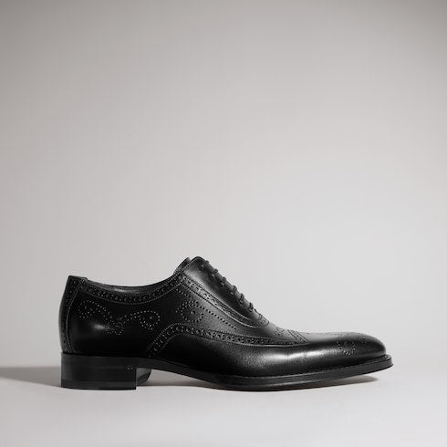 Men's lace-up shoe