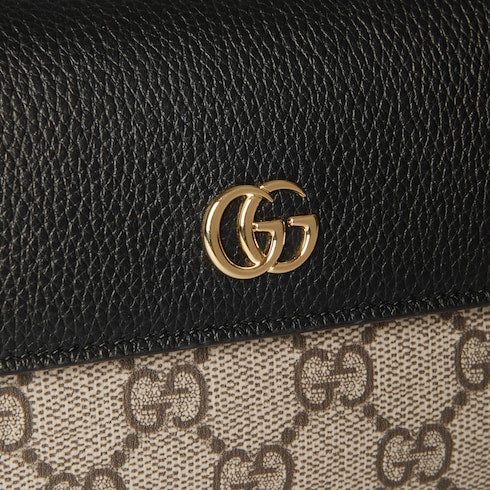 Bi-color GG Marmont wallet on chain
