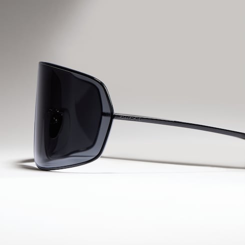Mask frame sunglasses