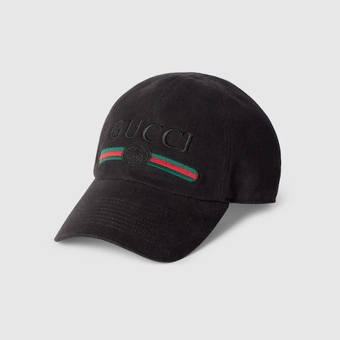 Cotton baseball hat with embroidery