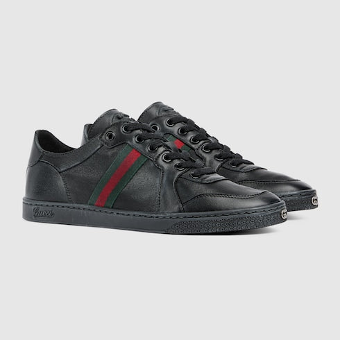 Women's Stretch low-top sneaker