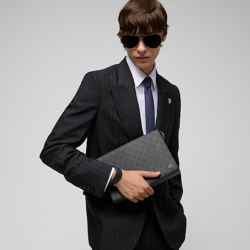 Grey trim medium pouch