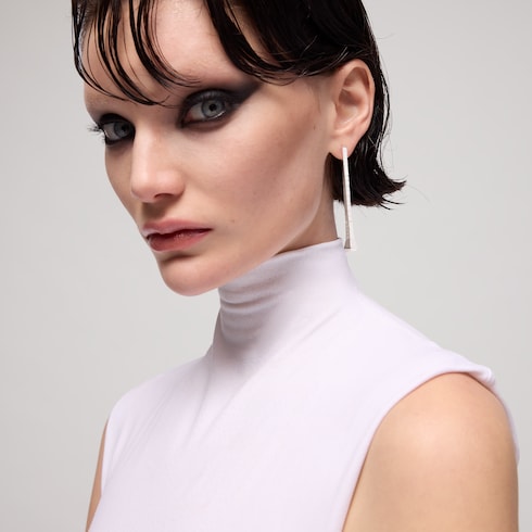 Chiodo long earrings