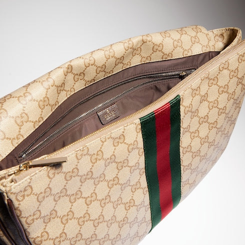 Gucci Essence Classic medium crossbody bag