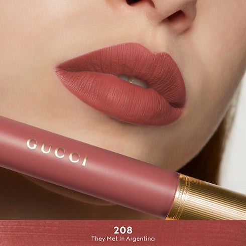 124 Emilie Brown, Rouge à Lèvres Liquide Mat Lipstick
