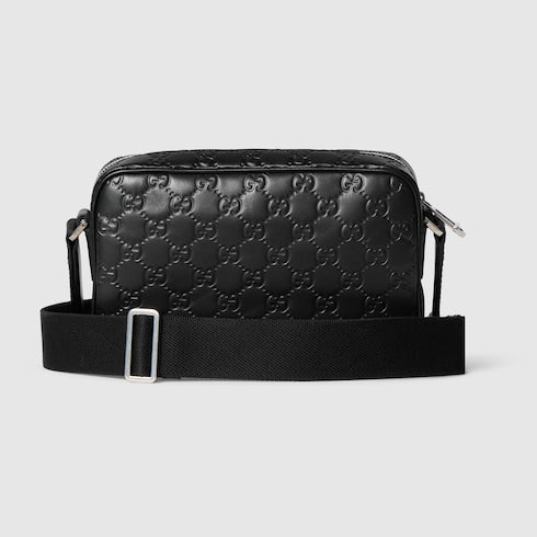 GG Emblem small crossbody bag