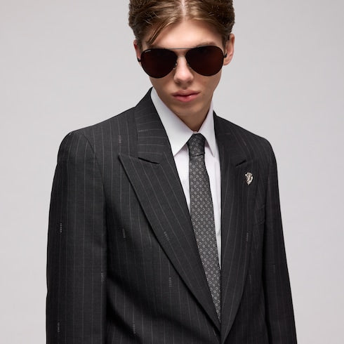 Horsebit silk jacquard tie