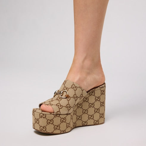 Women's wedge sandal with Horsebit