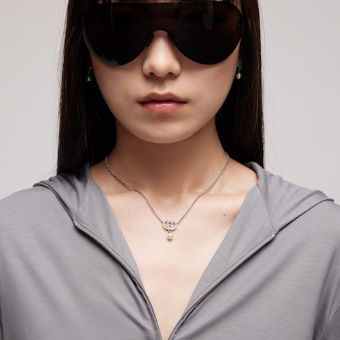 Crystal and pearl necklace