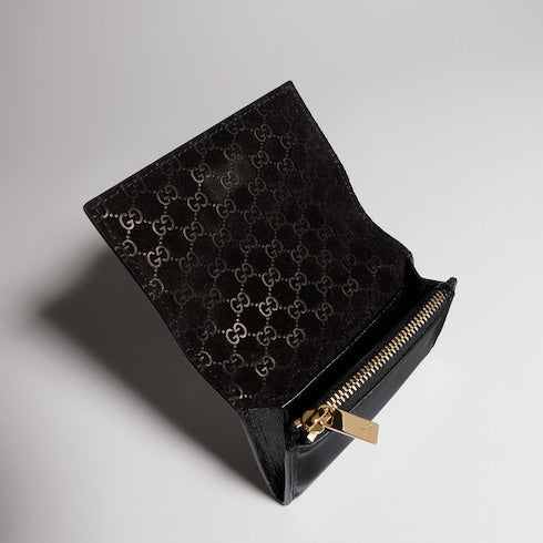Bi-fold card case with Gucci lettering