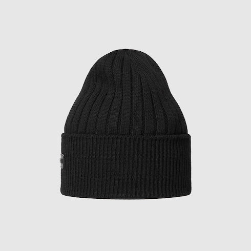 Wool hat with logo