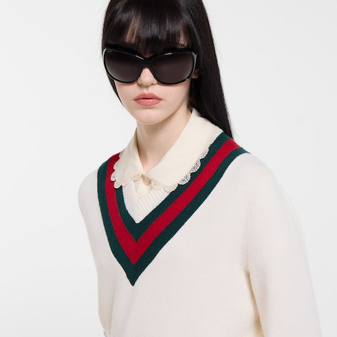 Fine knit wool sweater with Web