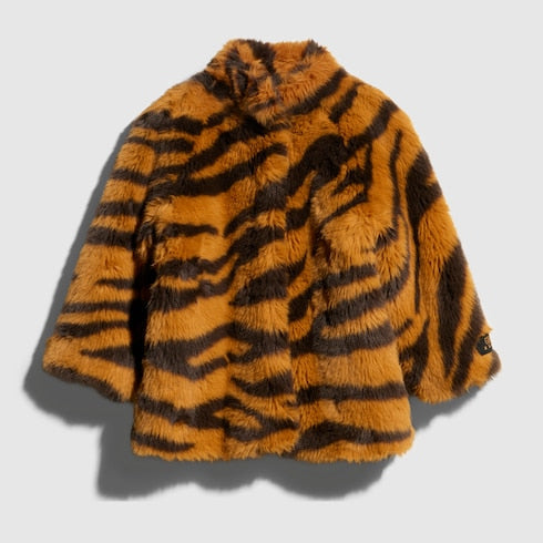Children's fuzzy fabric coat