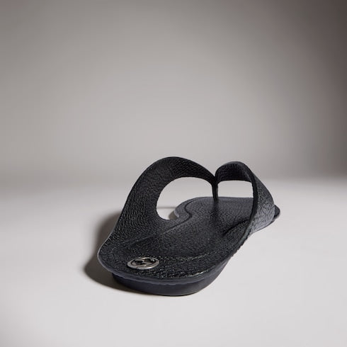 Men's thong sandal with Interlocking G