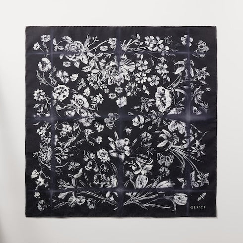 Cotton silk jacquard pocket square