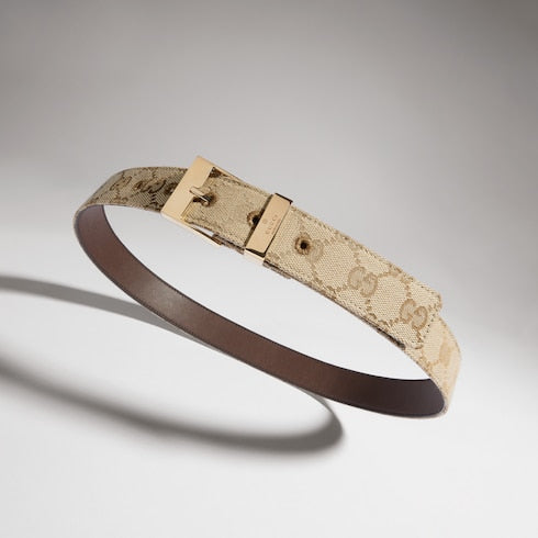 Belt with squared buckle