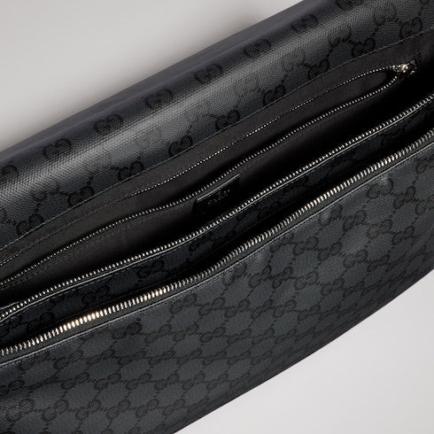 Gucci Essence Classic medium crossbody bag