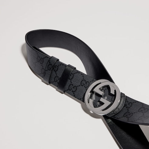 Reversible belt with Interlocking G buckle