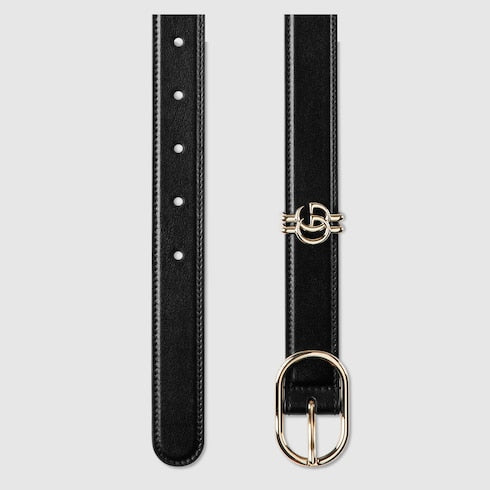 Belt with oval buckle